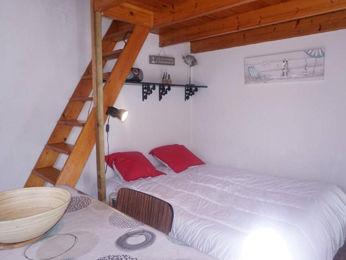 Studio Mezzanine A 200M Du Port Et De La Plage, Cour Privative, Parfait Pour 3 Personnes - Fr-1-224B-564 Noirmoutier-en-l'Île Exterior foto