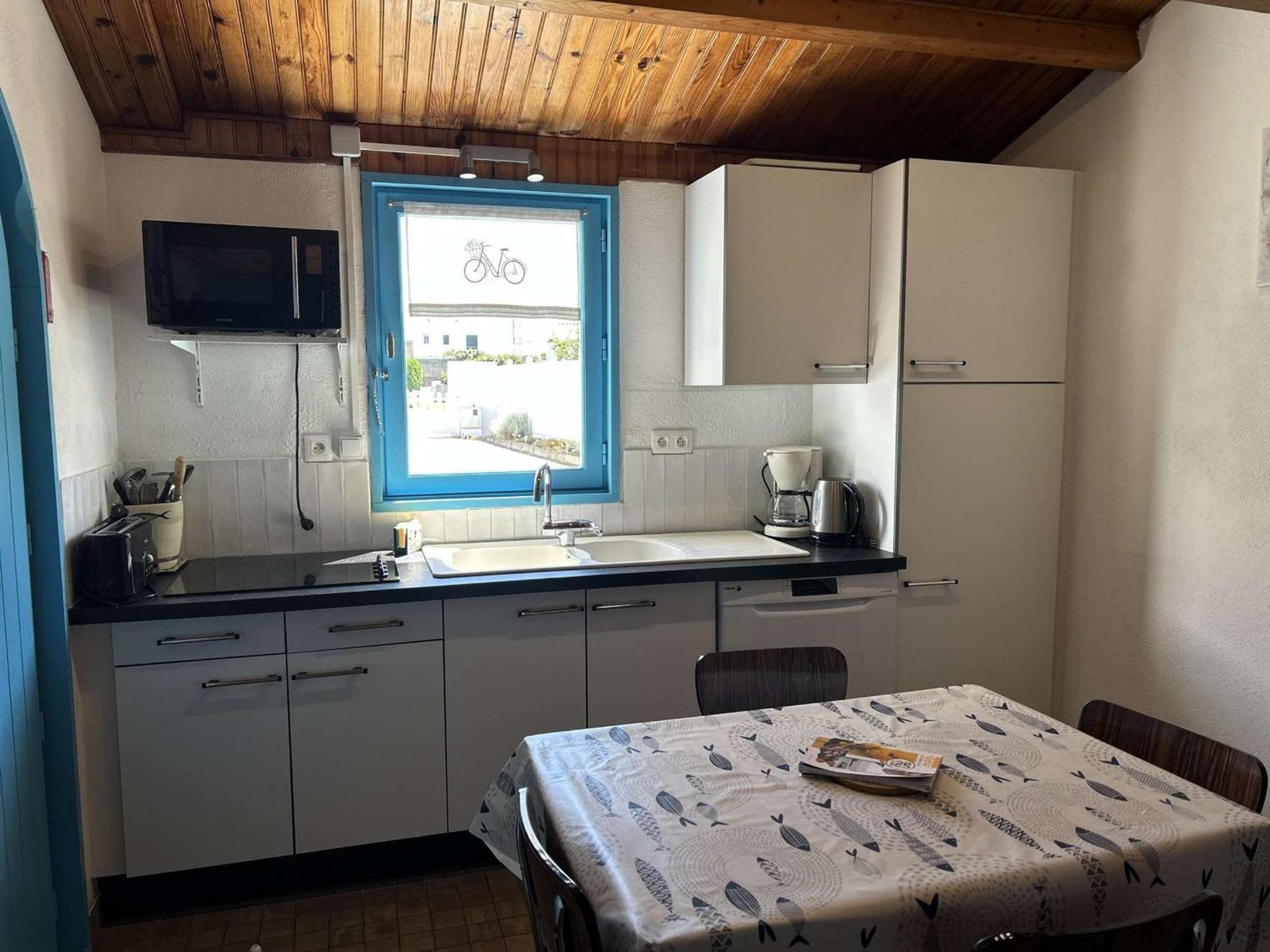 Studio Mezzanine A 200M Du Port Et De La Plage, Cour Privative, Parfait Pour 3 Personnes - Fr-1-224B-564 Noirmoutier-en-l'Île Exterior foto